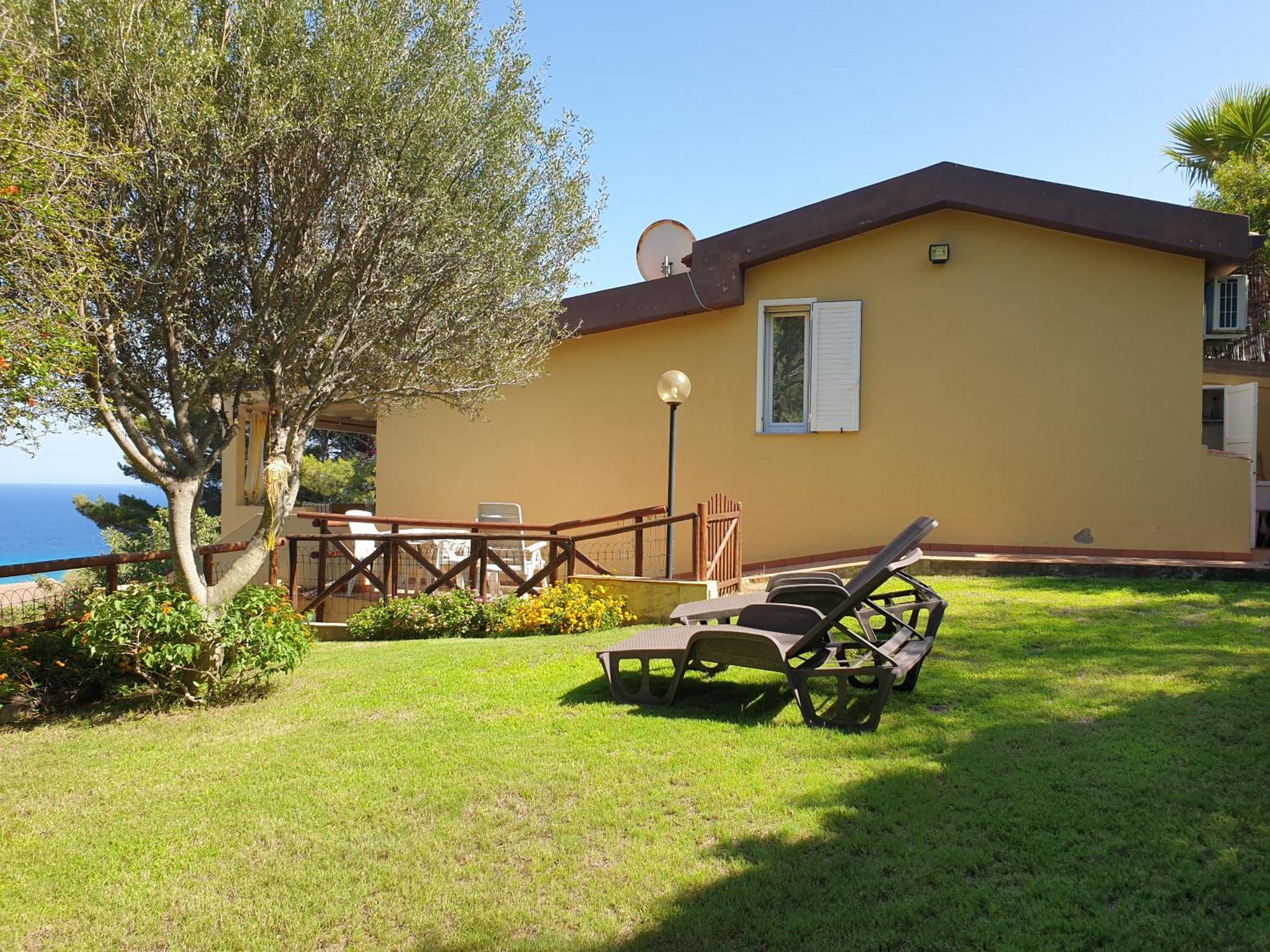 Mare E Sole - Vista Mare, Giardino Privato, Vicino